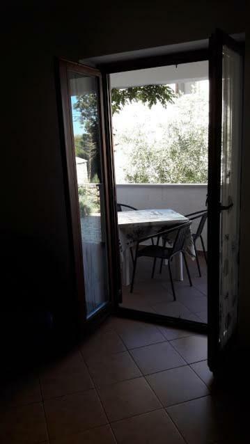 Lea Apartment Cres