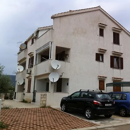 Apartment Lea Cres Exterior photo